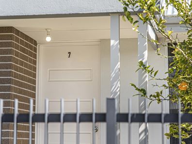 7 Vert Lane, Karnup WA 6176