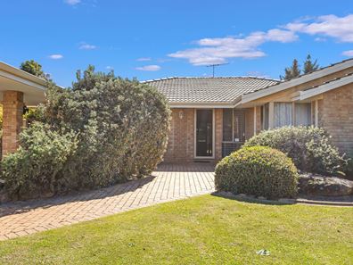 8 Jasmine Mews, Ballajura WA 6066