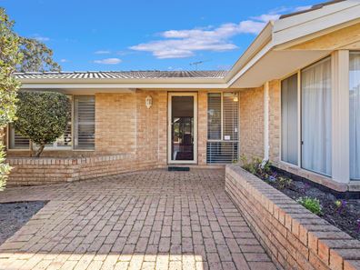 8 Jasmine Mews, Ballajura WA 6066