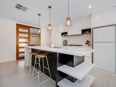 69 Stortford Road, Southern River WA 6110