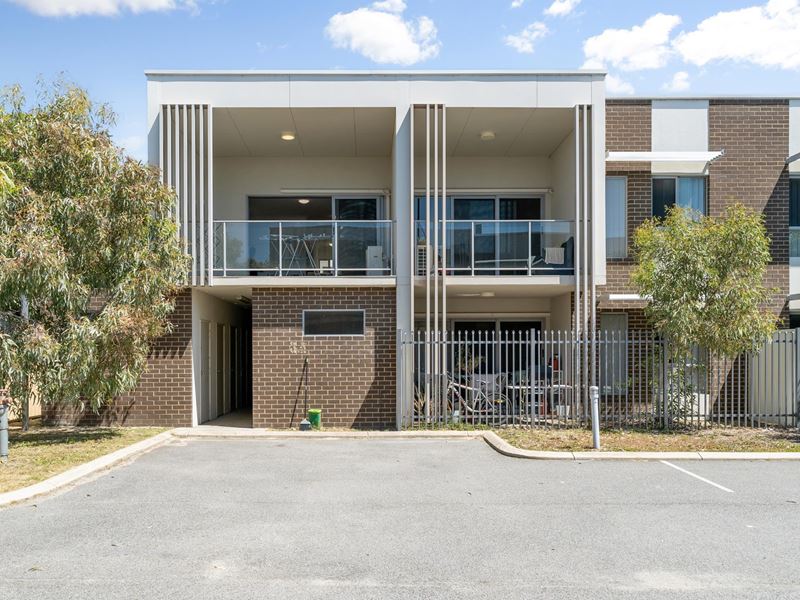 25/16 Grey Street, Cannington WA 6107