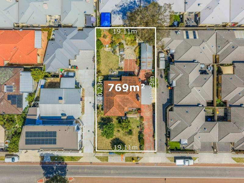 377 Flinders Street, Nollamara WA 6061