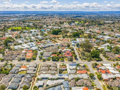 377 Flinders Street, Nollamara WA 6061