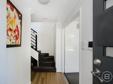 3/104 Scarborough Beach Road, Mount Hawthorn WA 6016