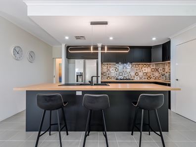 3 Carnaby Way, Harrisdale WA 6112