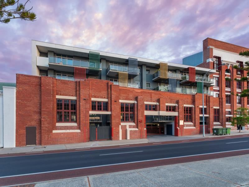 4/57 Beach Street, Fremantle WA 6160
