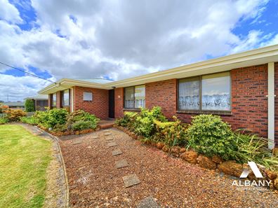 78 North Road, Spencer Park WA 6330