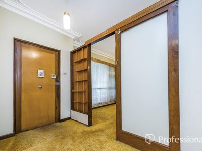 154 Anzac Terrace, Bassendean WA 6054
