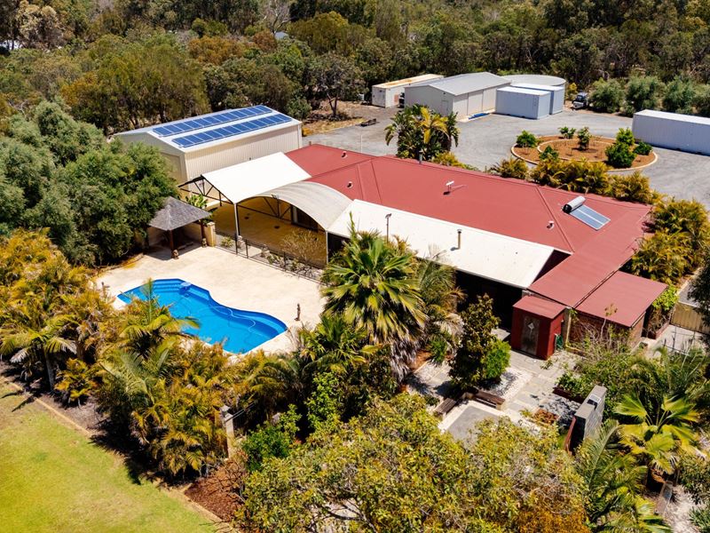 13 Tuart Close, Stake Hill WA 6181