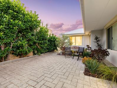 24A Ivermey Road, Hamilton Hill WA 6163