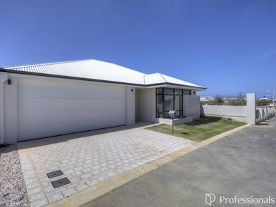 6/58 Benson Loop, Alkimos WA 6038