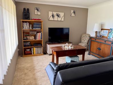 4 Teesdale Street, Yarloop WA 6218