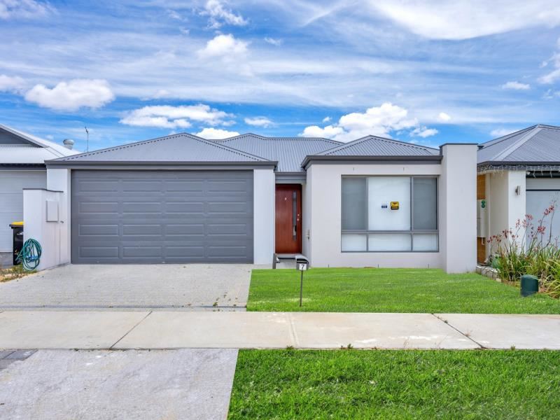 7 Panama Loop, Haynes WA 6112
