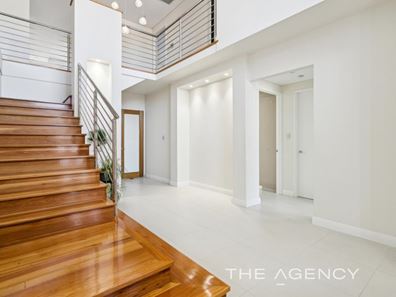 15 McCoy Lane, Dianella WA 6059