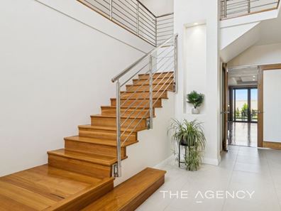 15 McCoy Lane, Dianella WA 6059