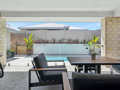 114 Quartermaine Boulevard, Mandogalup WA 6167