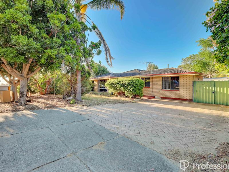 71 Spring Road, Thornlie