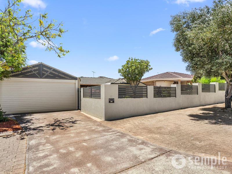 11 Milton Place, Lake Coogee