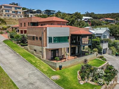 13a Wylie Crescent, Middleton Beach WA 6330
