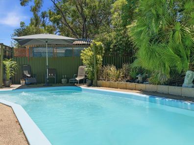 5 Mahonia Way, Forrestfield WA 6058