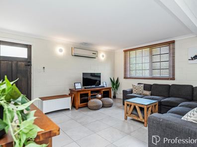 41 Kingsbridge Road, Warnbro WA 6169