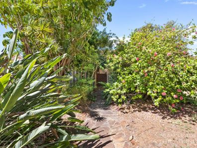 11 Martin Avenue, Rivervale WA 6103