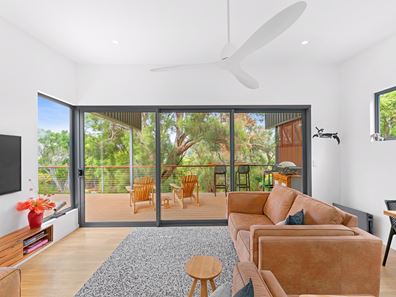 43 Karri Street, Walpole WA 6398