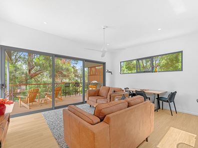 43 Karri Street, Walpole WA 6398