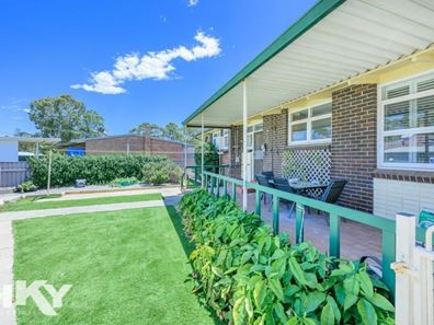 4 Brearley Street, Bullsbrook WA 6084