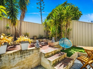 2/209 Walcott Street, North Perth WA 6006