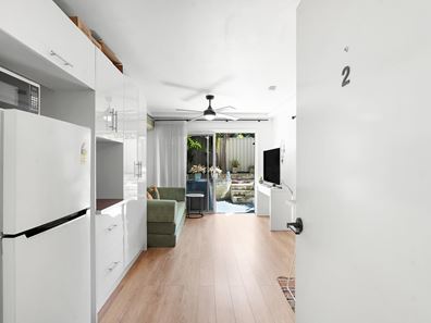 2/209 Walcott Street, North Perth WA 6006