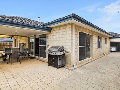 6 Blendon Avenue, Ellenbrook WA 6069