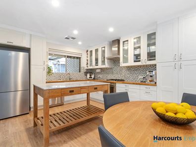 289 Huntriss Road, Doubleview WA 6018