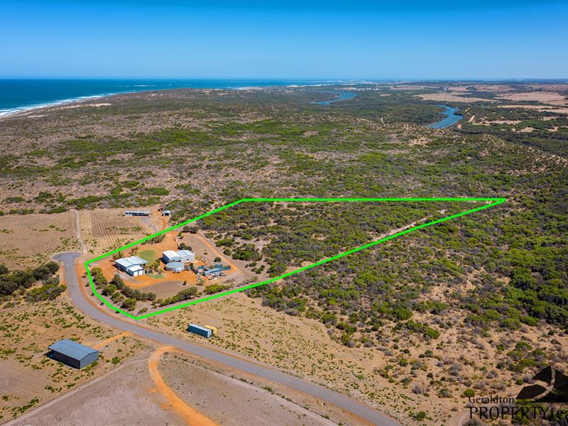 64 African Reef Boulevard, Greenough
