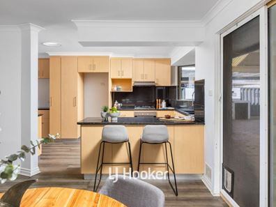 4 Parade Road, South Bunbury WA 6230