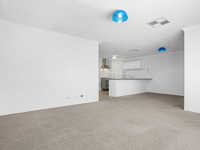5/308 Streich Avenue, Armadale WA 6112