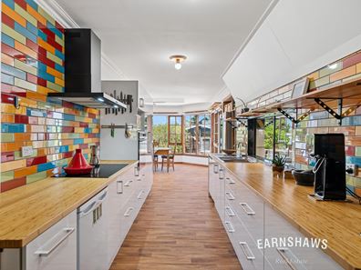 56 Marnie Road, Glen Forrest WA 6071