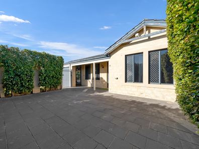 92 Lauterbach Drive, Gosnells WA 6110
