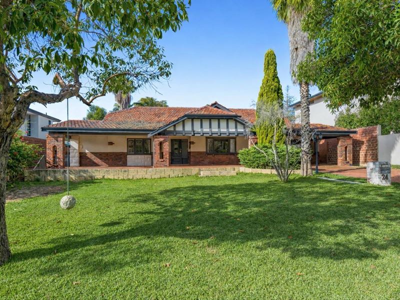 24 Hobbs Avenue, Dalkeith WA 6009