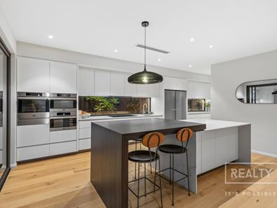 18 Cassidae Terrace, Karrinyup WA 6018