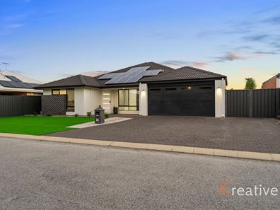 4 Gladalan Way, Piara Waters WA 6112