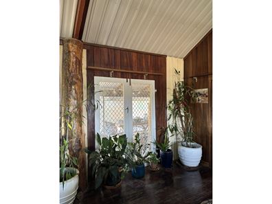9469 Koorda-Bullfinch Rd, Lake Brown WA 6479