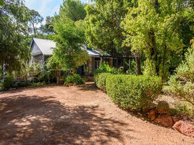 565 Jacoby Street, Mahogany Creek WA 6072