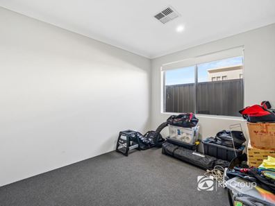 7 Hamsterley Way, Hilbert WA 6112