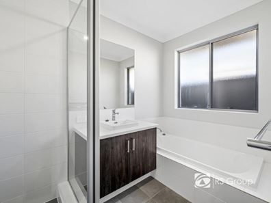 7 Hamsterley Way, Hilbert WA 6112