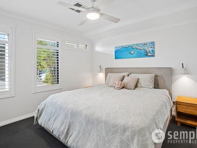 7 Cascade Road, Wandi WA 6167