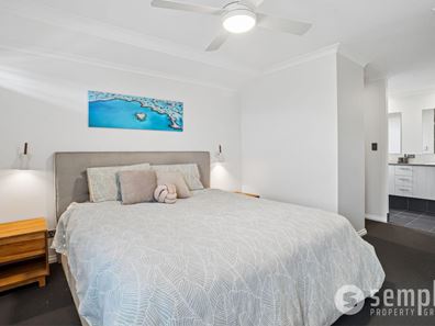 7 Cascade Road, Wandi WA 6167