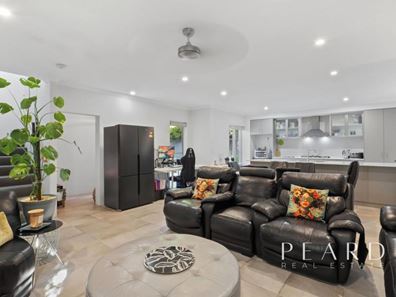 139b Burniston Street, Scarborough WA 6019
