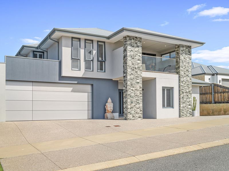 65 Torwood Edge, Halls Head WA 6210