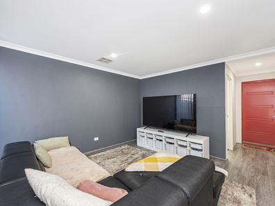 79 Allatoona Avenue, Golden Bay WA 6174